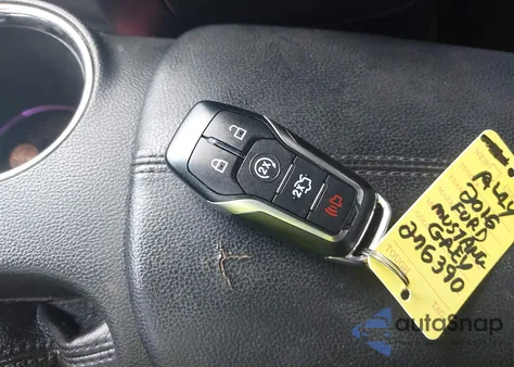 2016 Ford Mustang Ecoboost z USA, uszkodzony, nr VIN 1FA6P8TH1G5276390